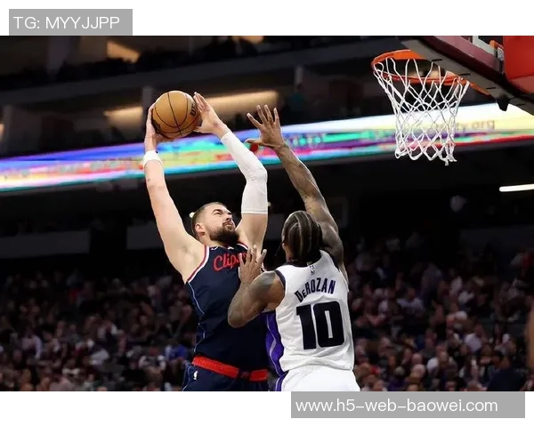 快船新赛季面临年龄与伤病困扰能否突破重围夺冠成疑 快船新赛季面临年龄与伤病困扰能否突破重围夺冠成疑