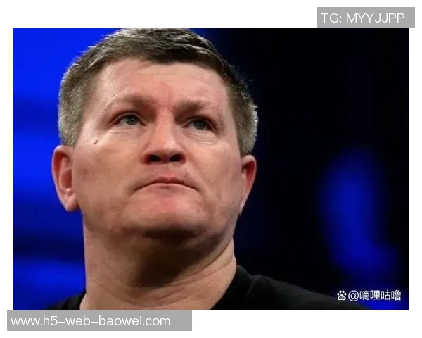 曼城致敬拳王哈顿今日齐聚曼彻斯特大教堂为他送行 曼城致敬拳王哈顿今日齐聚曼彻斯特大教堂为他送行