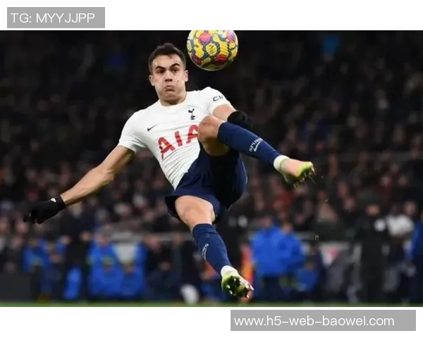 阿斯报消息雷吉隆自由身加盟迈阿密国际在即28岁后卫新征程开启 阿斯报消息雷吉隆自由身加盟迈阿密国际在即28岁后卫新征程开启