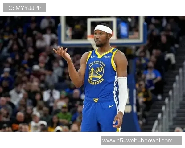 库明加选择低调处理勇士薪资调整引发媒体热议 库明加选择低调处理勇士薪资调整引发媒体热议