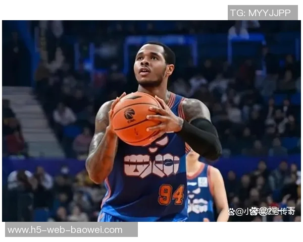 亨特半场14分钟因伤退场6投3中罚球6中5贡献14分2助希望恢复顺利 亨特半场14分钟因伤退场6投3中罚球6中5贡献14分2助希望恢复顺利
