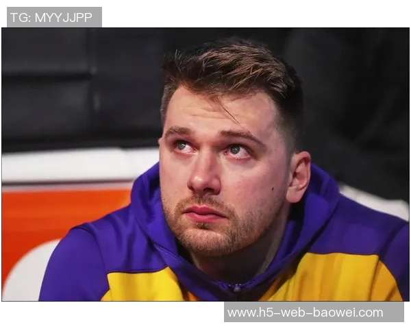 东契奇回应詹姆斯缺席影响称自己并不觉得负担加重 东契奇回应詹姆斯缺席影响称自己并不觉得负担加重