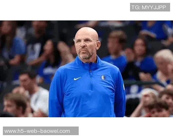 比尔西蒙斯直言基德应停止让弗拉格打控卫这一愚蠢决定