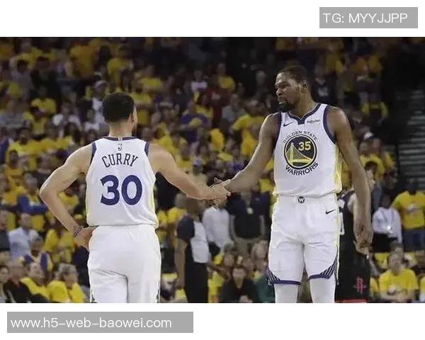 美媒热议退役前谁能率先夺冠詹姆斯杜兰特库里三人对决