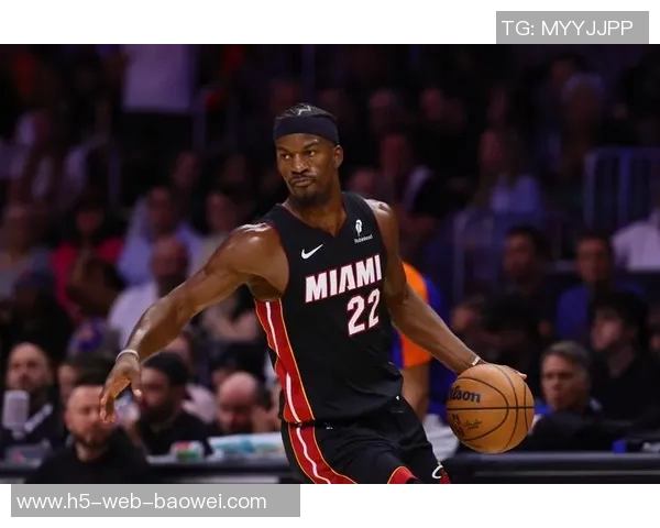 巴特勒谈阵容深厚与小佩顿交流其他球队面临巨大压力 巴特勒谈阵容深厚与小佩顿交流其他球队面临巨大压力