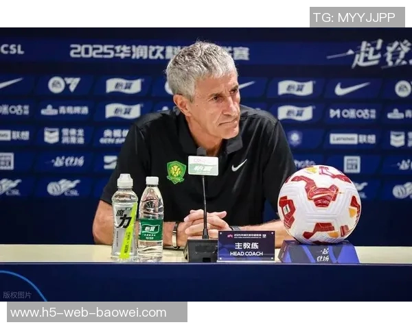 拉米罗首次公开带队训练分组对抗战术布局引关注