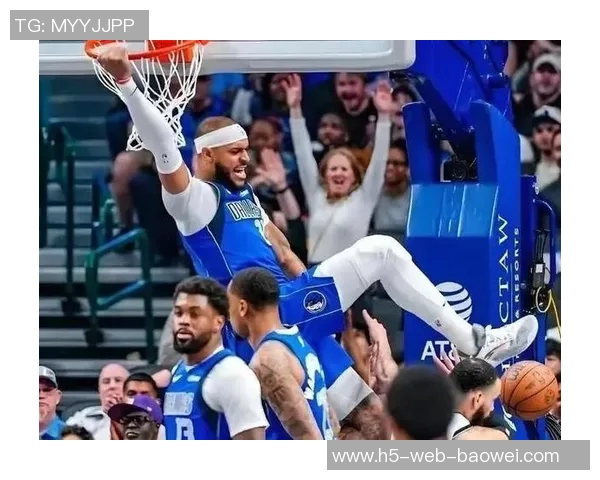 明天独行侠主场对决尼克斯加福德与莱夫利预计将会出战 明天独行侠主场对决尼克斯加福德与莱夫利预计将会出战