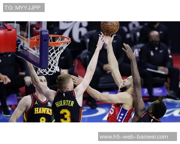 76人老鹰比赛争议主裁承认漏判暂停未挑战录像错误引发热议 76人老鹰比赛争议主裁承认漏判暂停未挑战录像错误引发热议