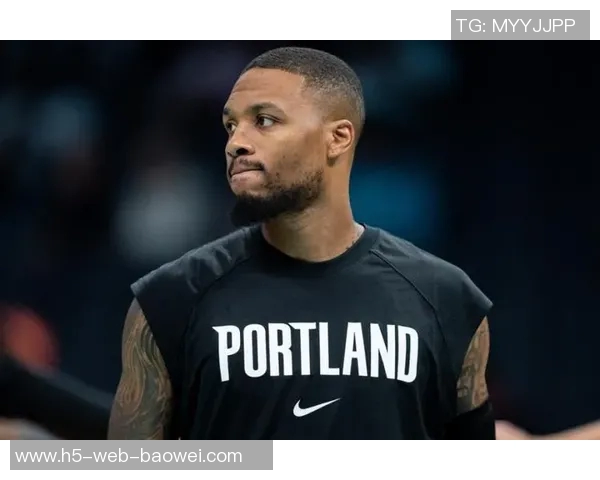 利拉德积极招募字母哥加盟开拓者再续前缘引发球迷热议